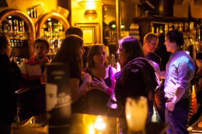 Bar Image