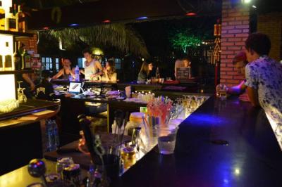 Bar Image
