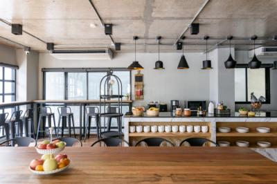 Travelier Hostel Image