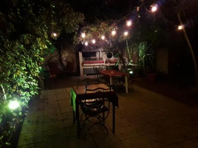 En mitad de la noche Image