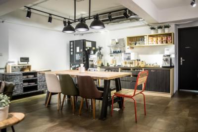 Bar Image